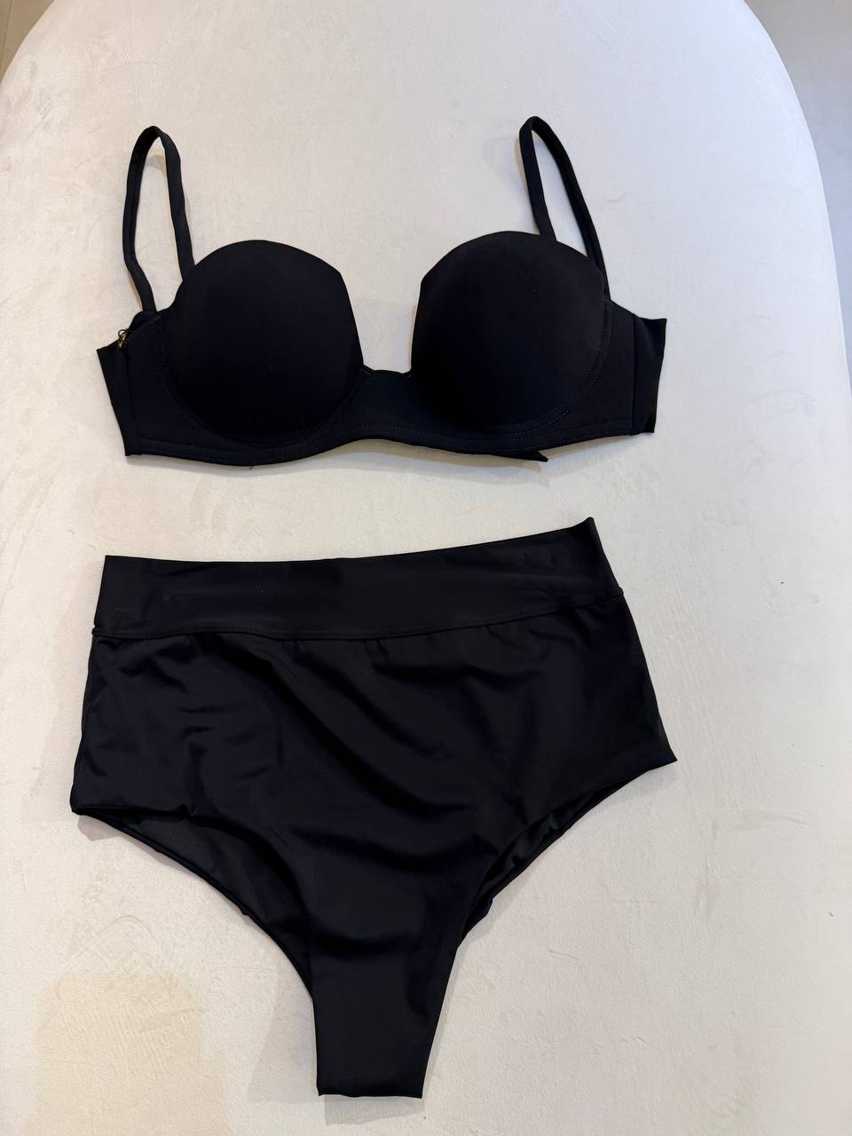 Aguaclara Classical Black Two-Piece Swimsuit