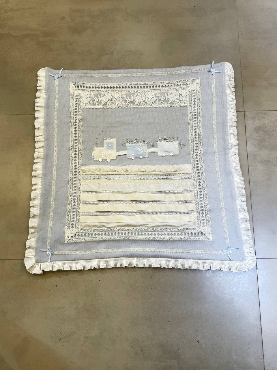 Ladia Blue Fur Blanket for Newborns